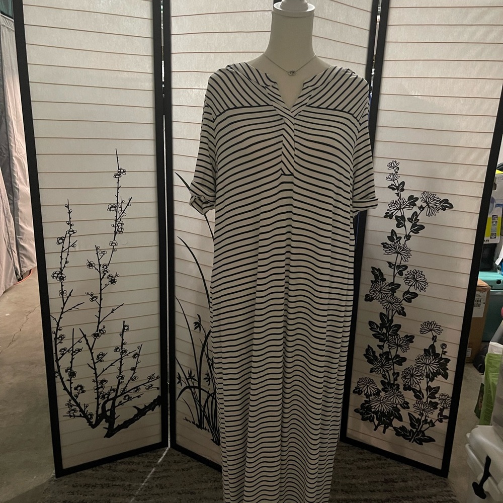 Great maxi dress for summer!